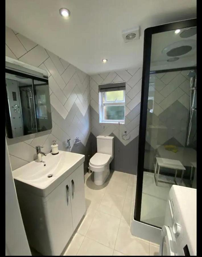 Man Studio - Stereoshower Freeparking 5Min-Metro Manchester Exterior foto